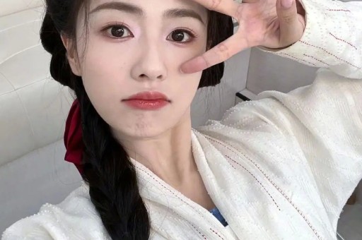 李小璐：塌房10年终于后悔了