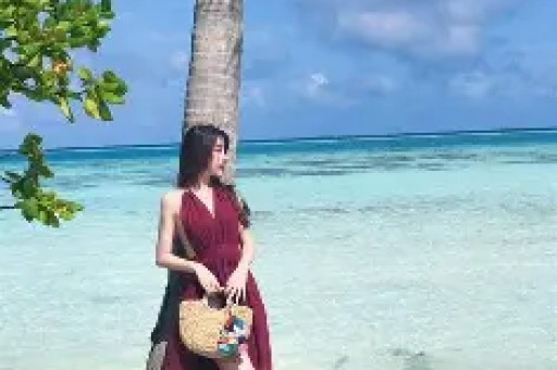刘亦菲险塌房是因为娱乐圈确实容易捧高踩低