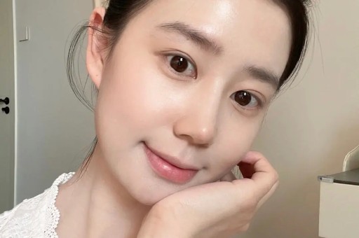 详细阅读:香妆协会回应可复美产品含违禁成分需科学检测判定 香妆协会回应可复美产品含违禁成分需科学检测判定
